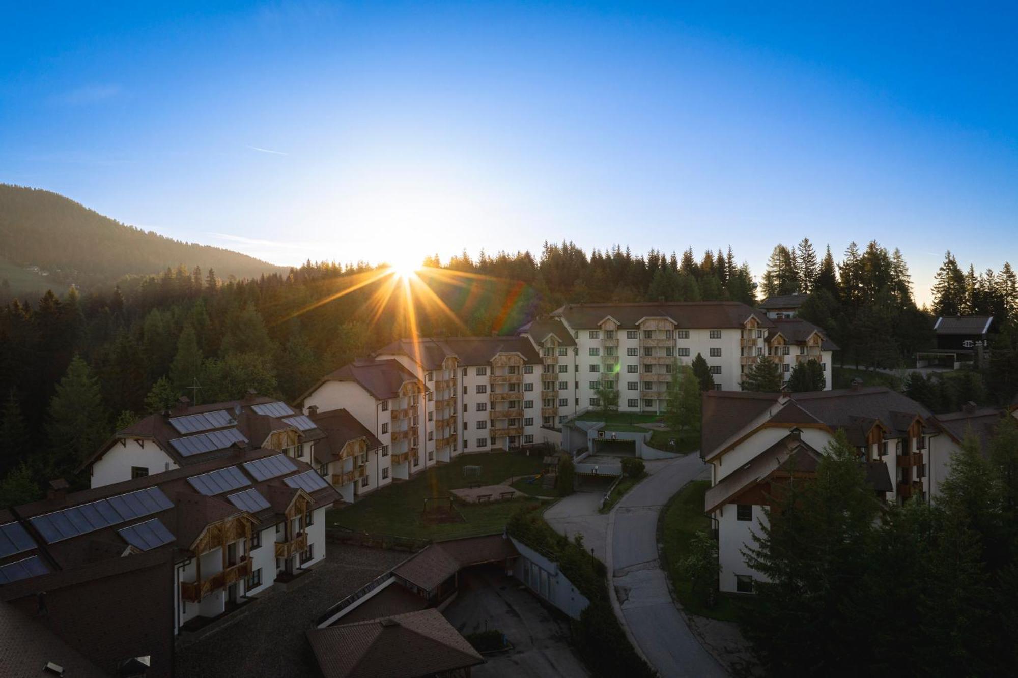 Bergresort Gerlitzen By Alps Resorts Treffen Exterior photo